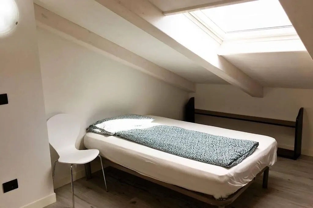 Peschieraview Duplex X7 Apartment Peschiera del Garda Italy